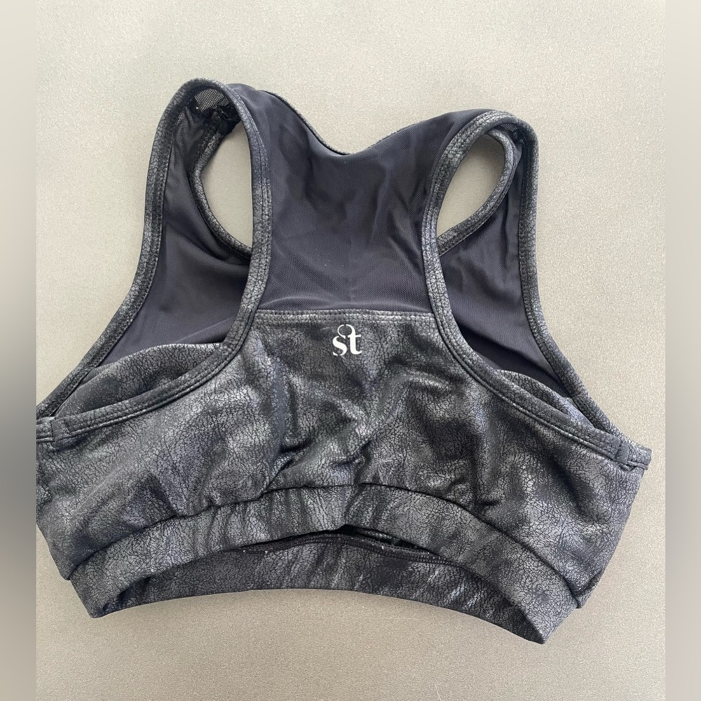 Strut-This Metallic Sports Bra Black Racerback Medium Support XS/S